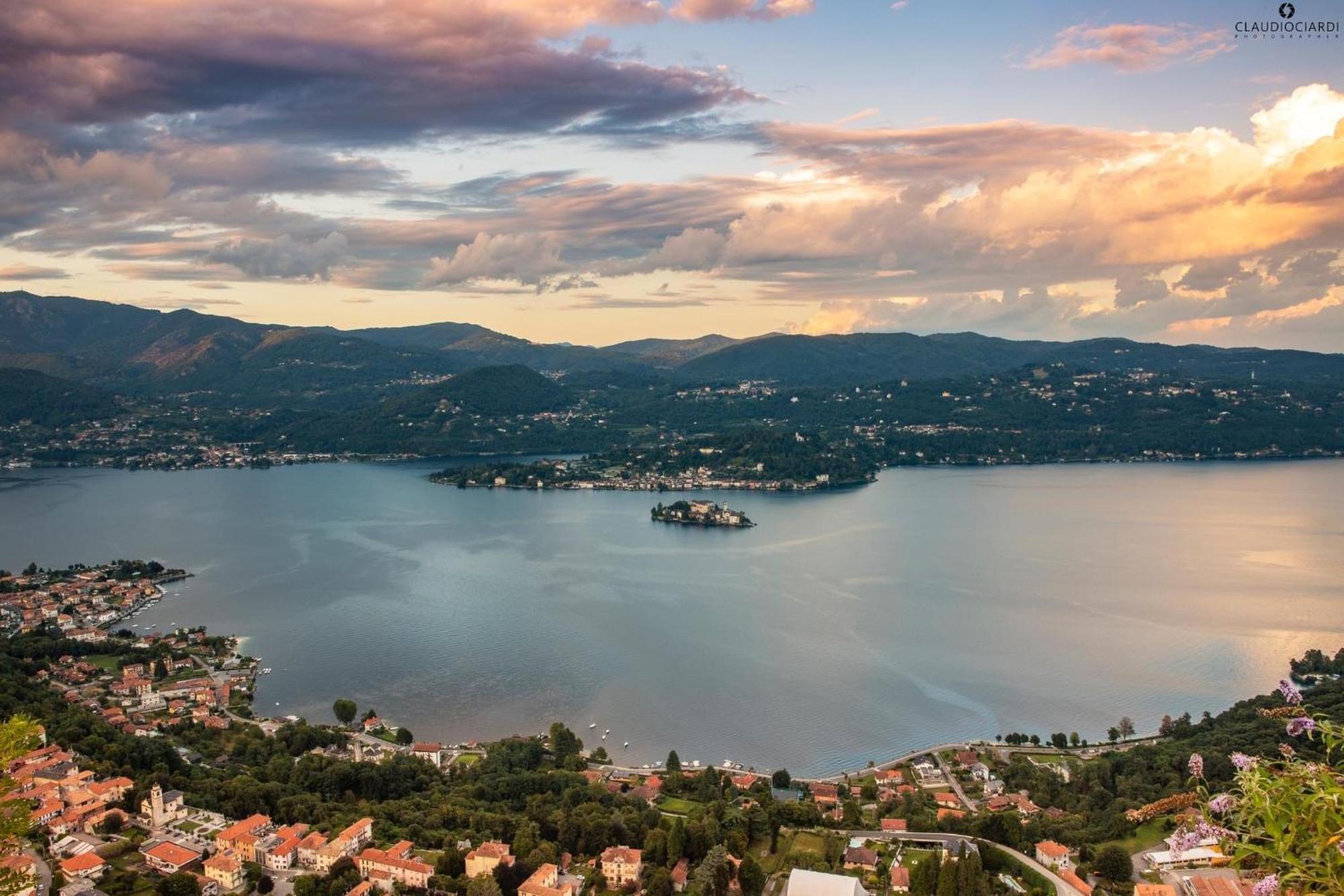 Casa Ilaria Hotel Armeno ภายนอก รูปภาพ